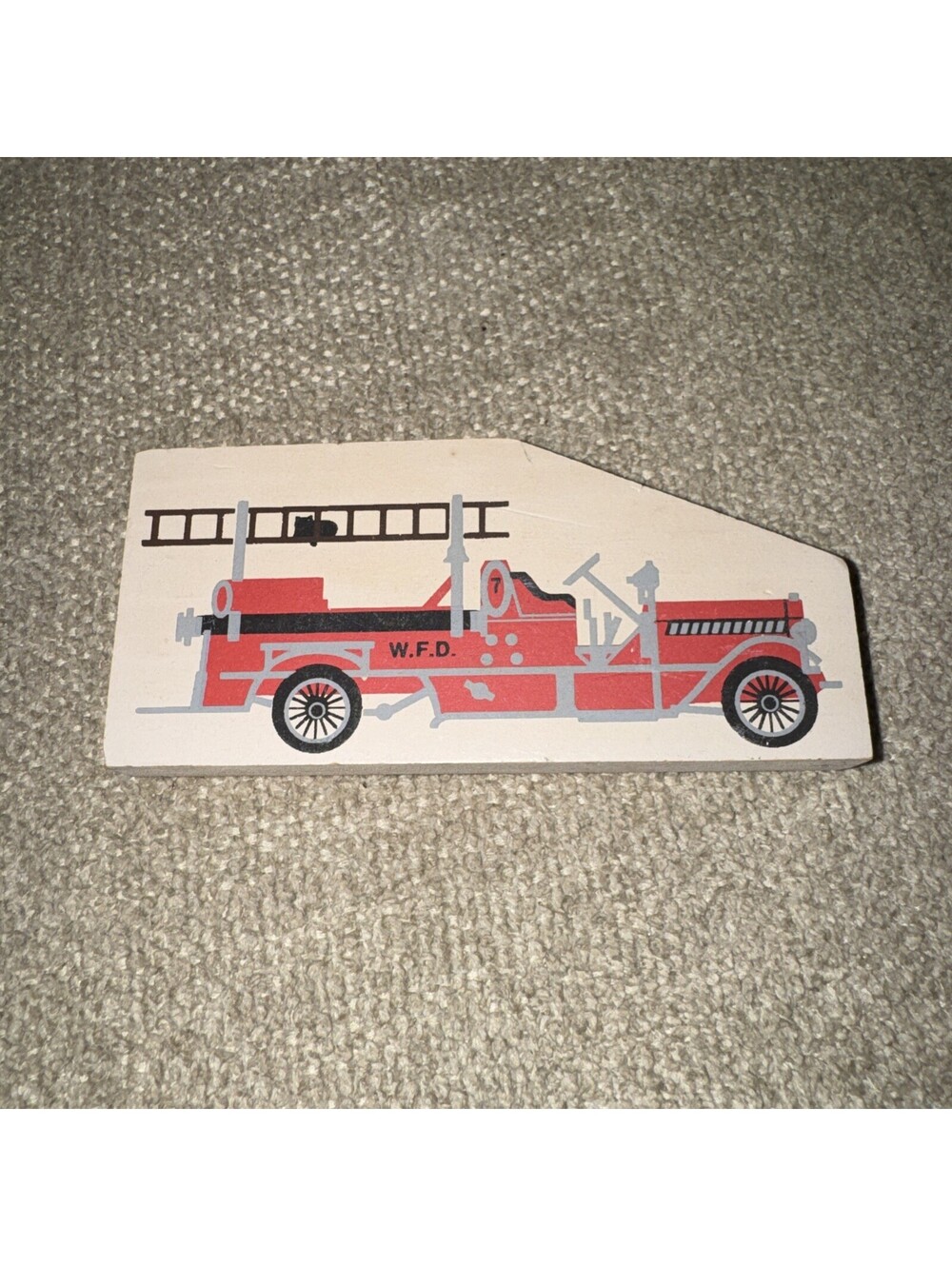 ANTIQUE FIRE ENGINE ACCESSORY PIECE CAT'S MEOW VILLAGE FIRE TRUCK PUMPER 1914
